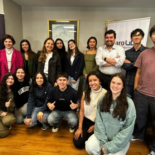 Hablemos de Ideas en Concepción: Subdirector Académico de Faro UDD analiza escenario político y económico de Chile