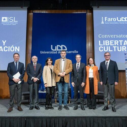 Sin libertad para disentir no hay democracia: el debate que reunió a Cateriano, Rubido y Warnken